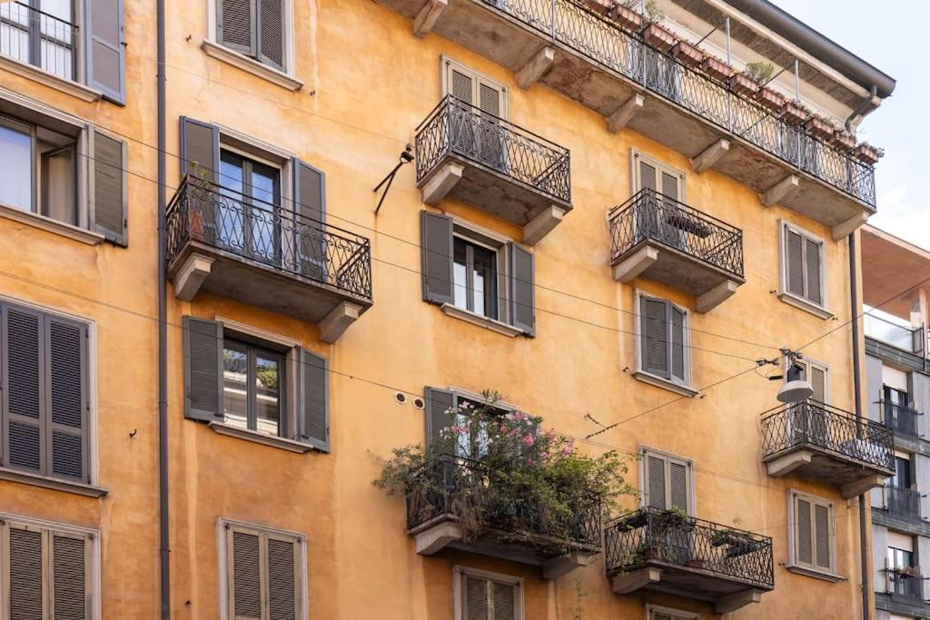 Peachtree Splendido Apt Nel Cuore Di Brera Milano Esterno foto